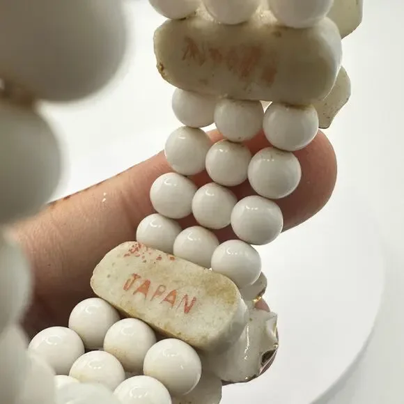 Vintage Japanese porcelain white milk glass beads beaded wrap cuff bracelet - Picture 7 of 12